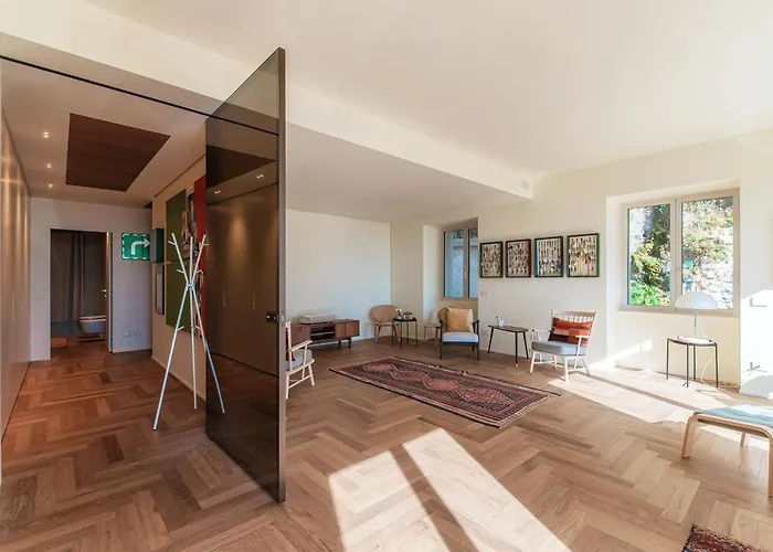 Rossa - By Myhomeincomo * Brunate