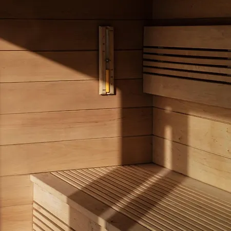 Rossa - By Myhomeincomo Vila