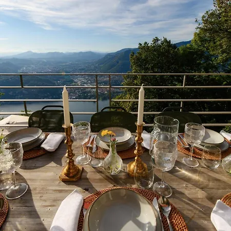 Rossa - By Myhomeincomo Vila