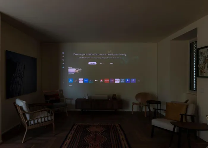 Rossa - By Myhomeincomo Βίλα