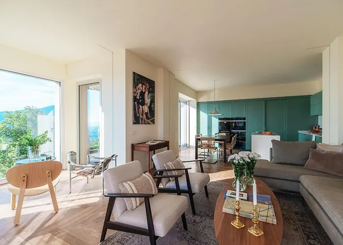 Rossa - By Myhomeincomo