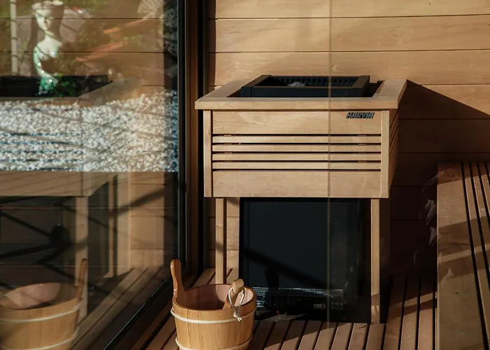 Rossa - By Myhomeincomo Willa