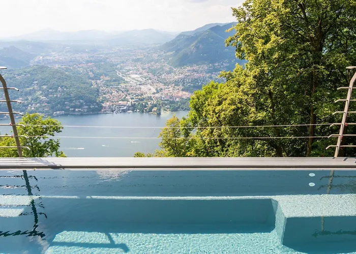 Rossa - By Myhomeincomo * Brunate